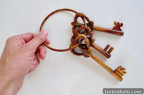 Decorative keys