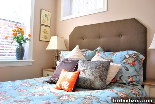 Crisp and Classic House Tour: Timeless Home Design Ideas 16 Basement guest room