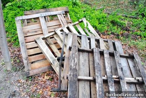 Why You Should Avoid Using Pallets for Some DIY Projects 2 img 34865 1