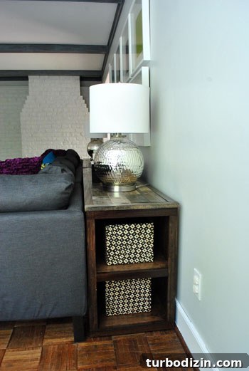 How to Style a Console Table Behind Your Sofa for Impact 18 img 35270 17