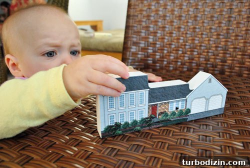 Custom Wooden House Replica Gift Ideas for Homeowners 5 Close-up of custom block with black cat detail