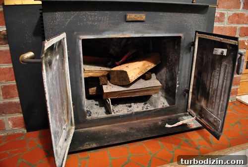 How to Remove an Old Woodstove Insert Safely and Quickly 5 img 36971 4