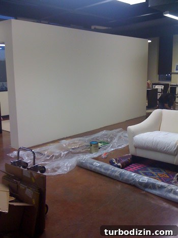 Inspiring Office Design Ideas for a Beautiful, Productive Workspace 6 img 37073 5