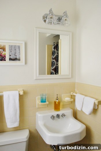 How We Replaced Our Bathroom Light Fixture: Step-by-Step Guide 2 img 37141 1