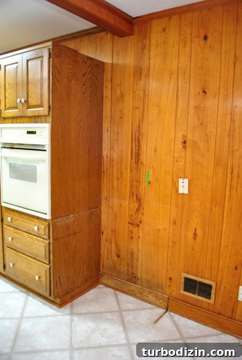 Removing Cabinets and Repairing Vinyl Floor Tile: Step-by-Step Guide 16 img 37273 17