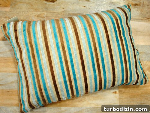 Window Shopping at HomeGoods: Top Finds and What to Know 8 img 37375 7