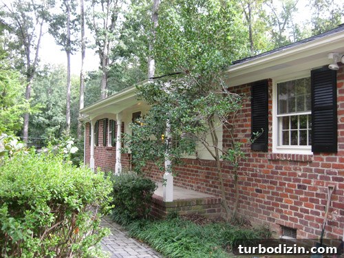 Porch Makeover Ideas to Boost Your Home’s Curb Appeal 3 Porch before