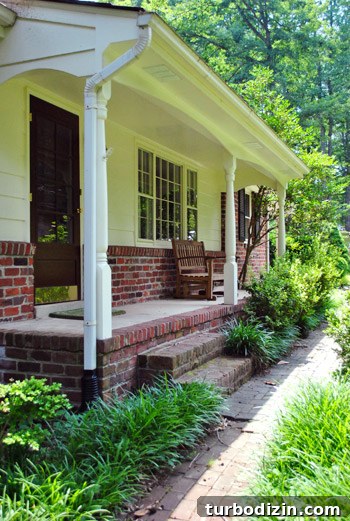 Porch Makeover Ideas to Boost Your Home’s Curb Appeal 5 Blank porch