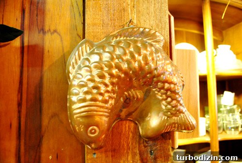 Outer Banks Thrift Shopping Guide: Top Spots & Tips for Finds 7 img 37776 6