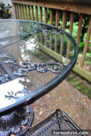 Spray Painting a Metal Outdoor Patio Set: Step-by-Step Guide 13 Another chair after painting