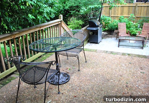 Spray Painting a Metal Outdoor Patio Set: Step-by-Step Guide 16 Patio set styled with cushions
