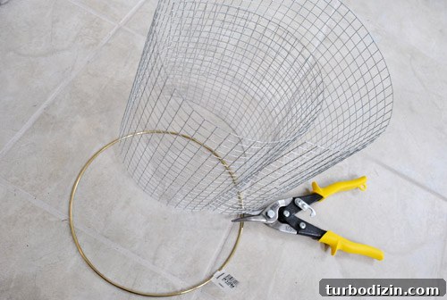 DIY Clothespin Chandelier: Step-by-Step Guide for a Rustic Light Fixture 5 img 38747 6