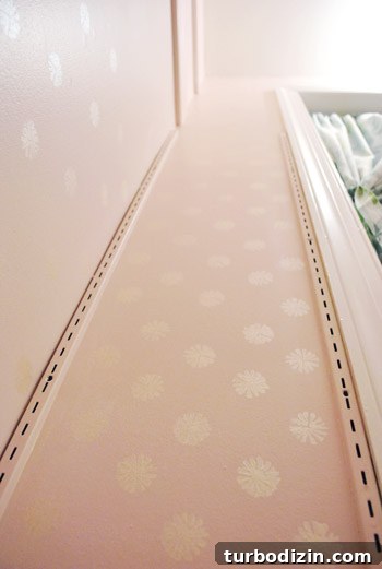Potato Stamp a Wall for a Stenciled Look: Step-by-Step Guide 9 img 38760 8