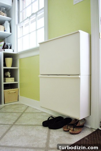 Add Shoe Storage by the Door: Smart Entryway Solutions 9 img 38773 8