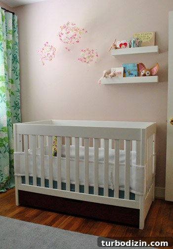 Nursery Layout Ideas: Smart Ways to Rearrange Your Baby's Room 9 img 39575 8