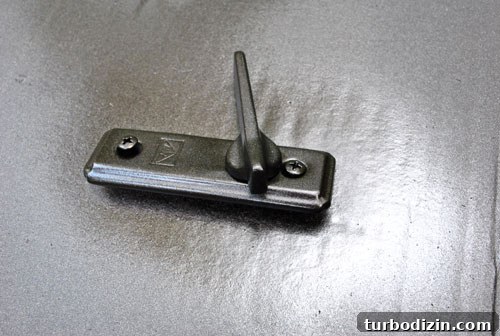 Spray Painting Hardware: Step-by-Step Guide for Smooth Results 10 img 39674 10