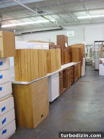 Cabinet Hunting: Find Every Store’s Best Deals and Styles 7 img 39767 6