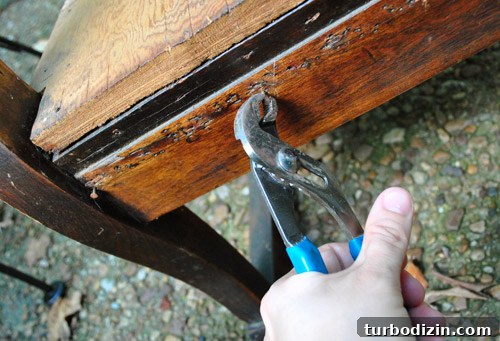 Redo a Rocking Chair with Spray Paint and New Upholstery 5 img 39850 4