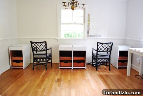 Build a Large Double Desk Using Recycled Cabinets 14 img 40180 19