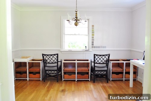 Build a Large Double Desk Using Recycled Cabinets 3 img 40180 2