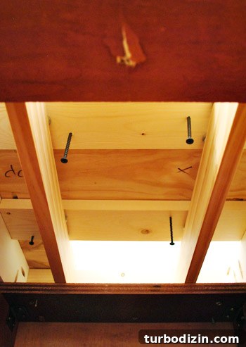 Build a Planked Wood Desk: Step-by-Step DIY Guide 8 img 40288 15