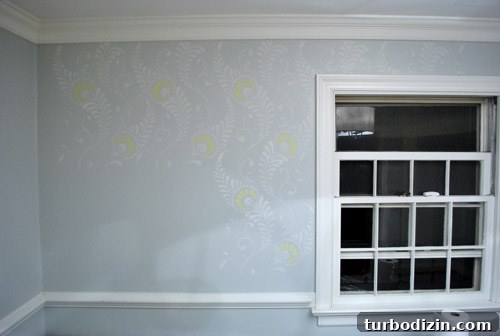 Step-by-Step Guide to Stenciling a Wall for a Professional Finish 13 img 40955 14
