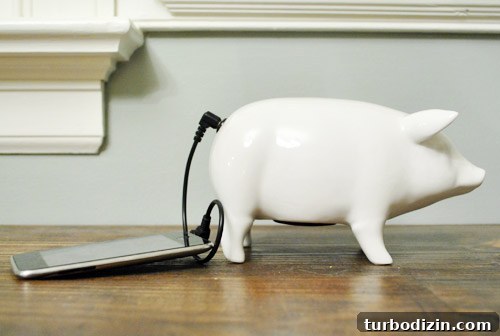 Thrift Store Treasures: 10 Unique Finds Worth Hunting For 5 Ceramic animal speaker dock
