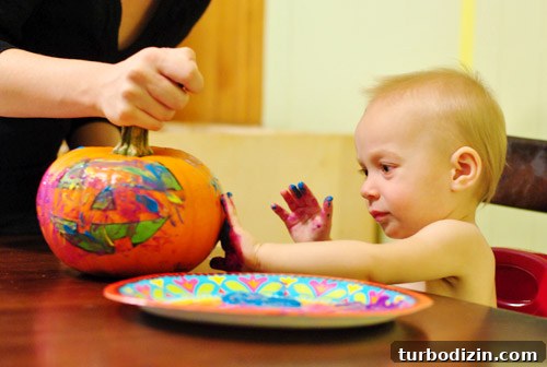 4 No-Carve Pumpkin Craft Ideas Kids Will Love 13 img 41609 12
