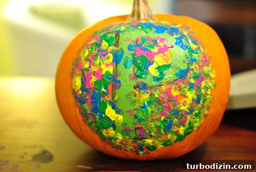 4 No-Carve Pumpkin Craft Ideas Kids Will Love 14 img 41609 13