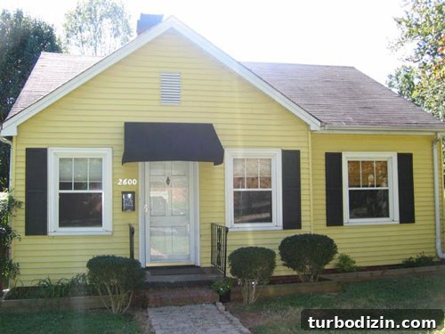 front_before House before renovation