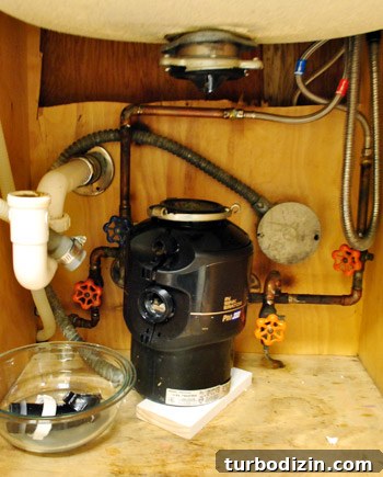 Removing a Kitchen Sink and Replacing Old Granite Countertops 4 img 42473 3