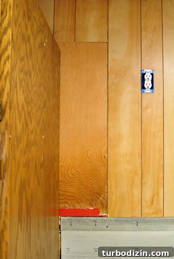 How to Install Cement Backer Board for a Full-Tile Wall 13 img 42819 12