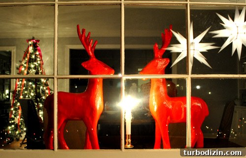 Top December Moments: Holidays, Festivities, and Year-End Highlights 12 exterior holiday lights
