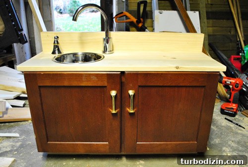 DIY Play Kitchen From a Cabinet: Step-by-Step Build Guide 6 img 43657 15