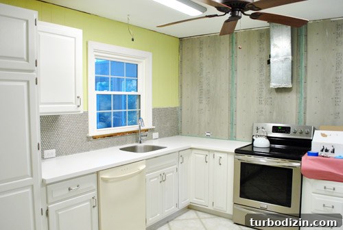 Penny Tile Backsplash Ideas: Stylish Tips for Kitchen Installation 17 img 43905 16