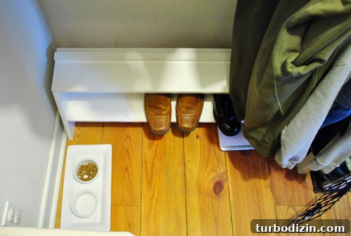 How to Install a Pendant Light in a Closet 11 img 44217 10