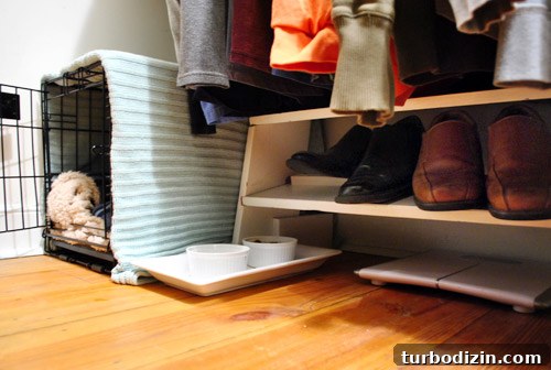 How to Install a Pendant Light in a Closet 16 img 44217 15