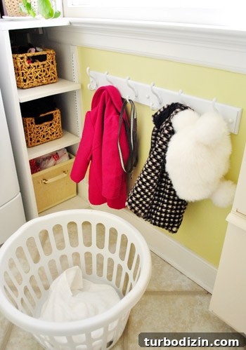 Laundry and Mudroom Organization Ideas for a Tidy Home 6 img 44354 5