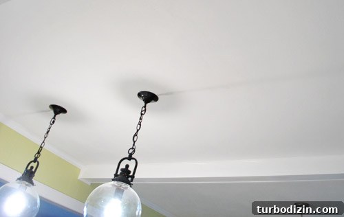 How to Patch and Spackle Ceiling Holes Quickly and Cleanly 11 img 44363 10