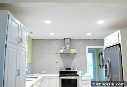 How to Patch and Spackle Ceiling Holes Quickly and Cleanly 10 img 44363 9