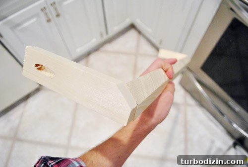 Build a Custom Wood Range Hood Cover: Step-by-Step Guide 14 img 44367 13
