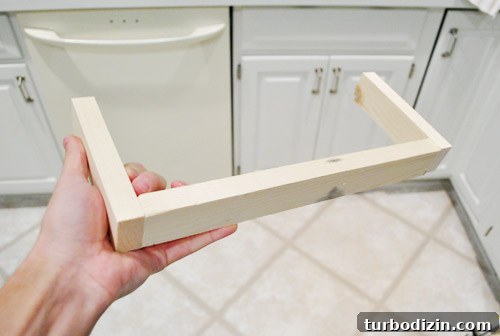 Build a Custom Wood Range Hood Cover: Step-by-Step Guide 21 img 44367 20