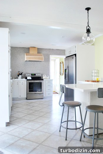 Build a Custom Wood Range Hood Cover: Step-by-Step Guide 32 img 44367 32