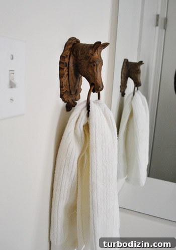 How to Install a Bathroom Towel Hook Quickly and Securely 13 img 44470 12