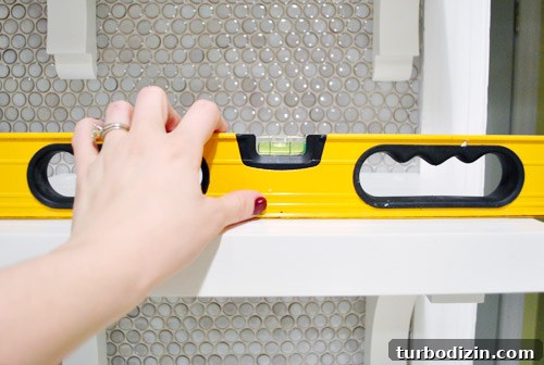 How to Install DIY Kitchen Shelves: Step-by-Step Guide 7 img 44535 6