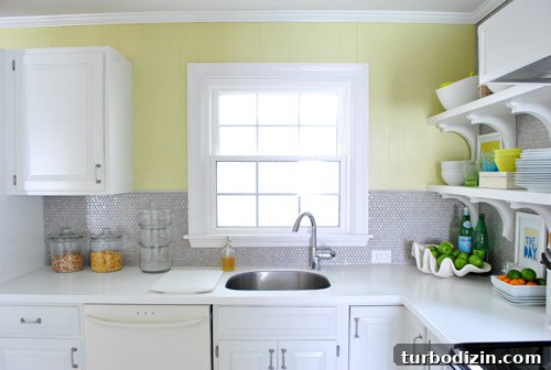 How to Install Crown Molding in Your Kitchen: Step-by-Step Guide 20 img 44739 26