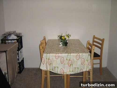 evydiningareabefore_1 Evelyn dining area before