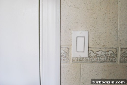 Budget-Friendly Bathroom Refresh: Stylish Updates Under $500 12 img 45813 11