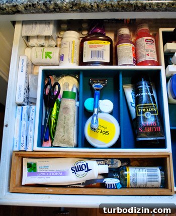 Smart Bathroom Drawer Organization Ideas to Maximize Space 6 img 46191 5