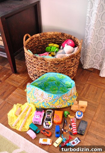 Smart Ways to Tackle Kid Clutter and Keep Playrooms Organized 8 img 46652 7